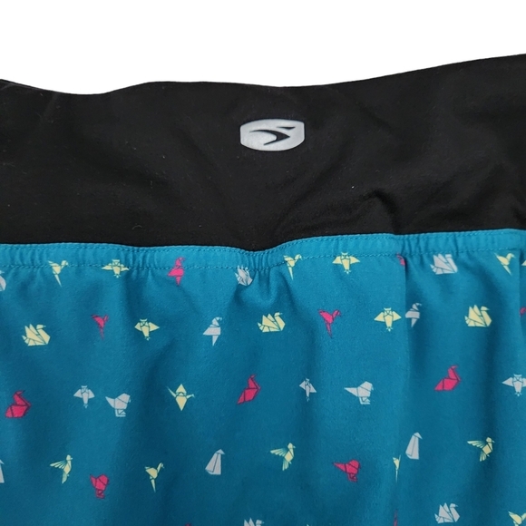 SUGOI Women's Fusion Skort size medium teal with origami print - Picture 8 of 16